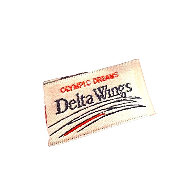 1996 Red Delta wings Olympic silk scarf Limited ed Rare - Picture 6 of 7